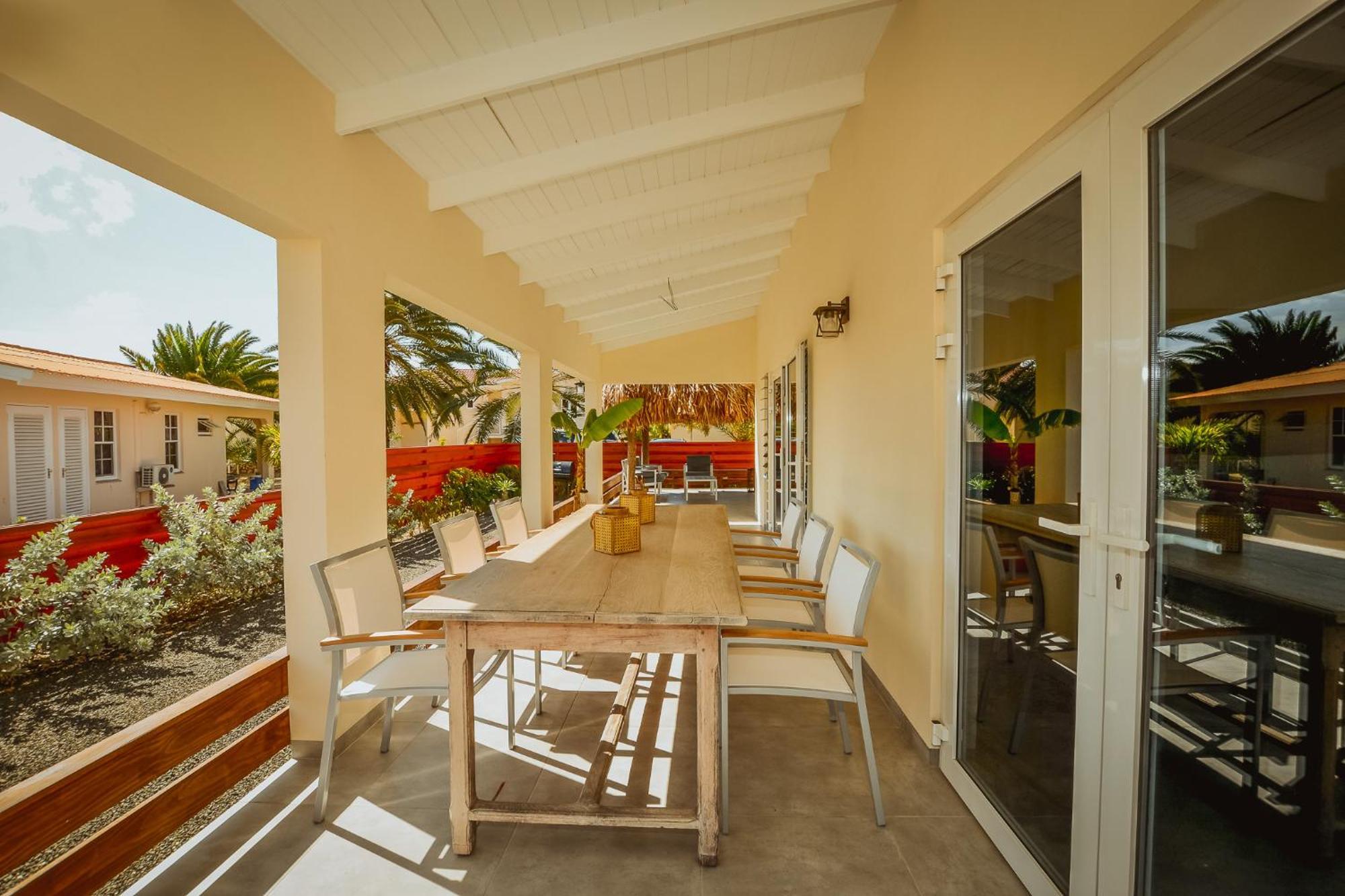 Santa Catharina Resort - Casa Samson Виллемстад Экстерьер фото